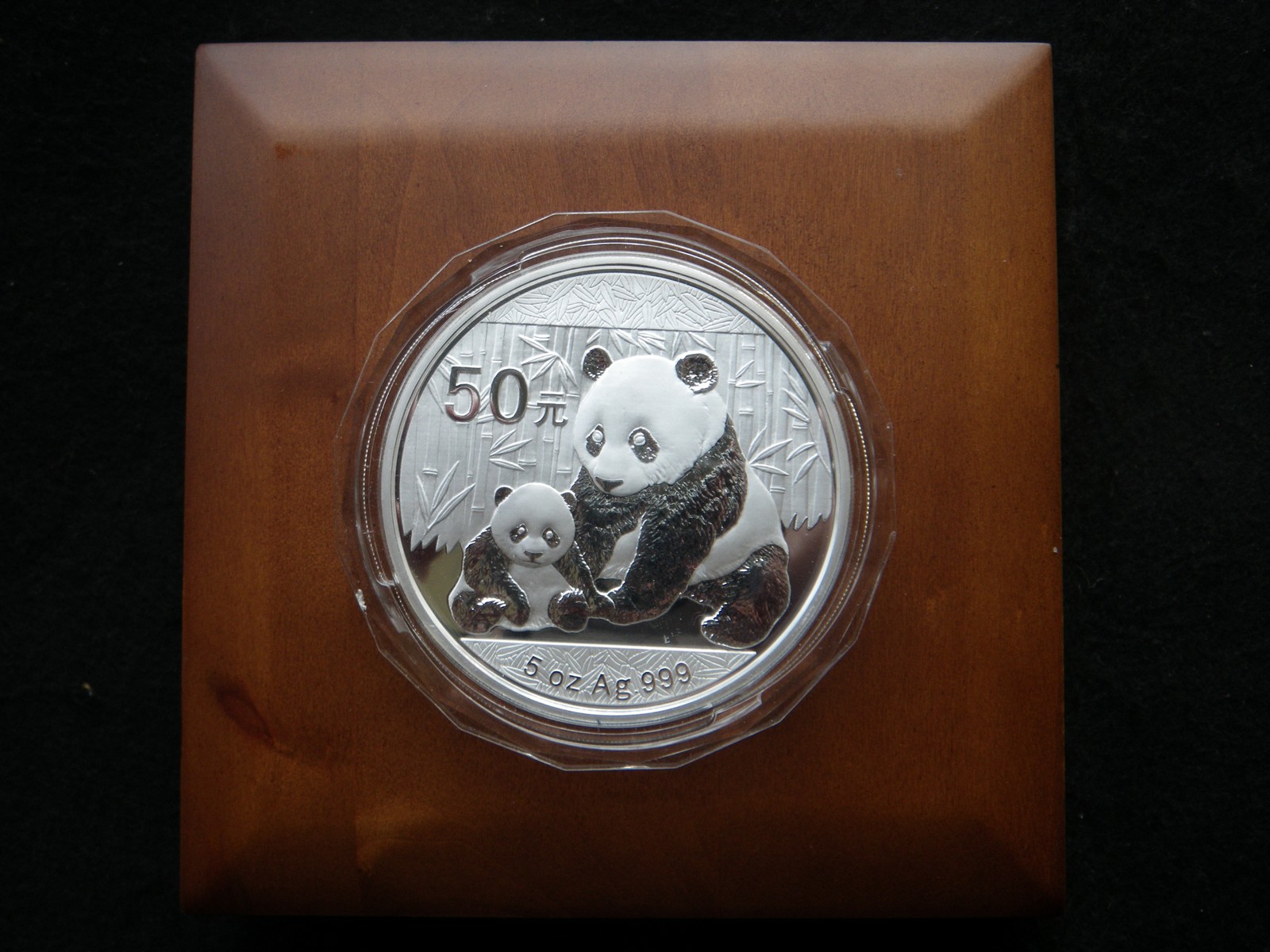 2012年5盎司熊猫银币